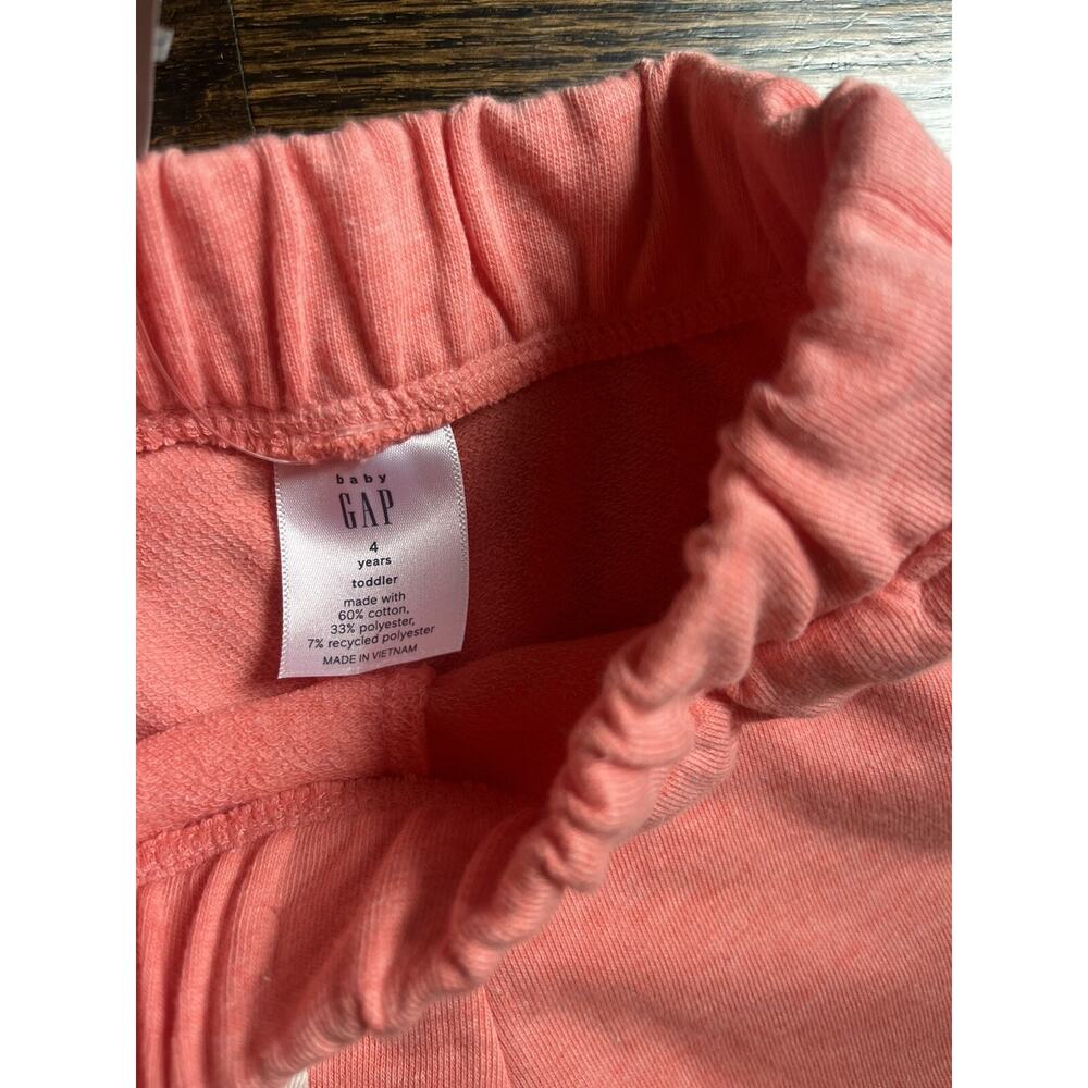 Gap toddler girl shorts size 4 pink NWT - Picture 3 of 5